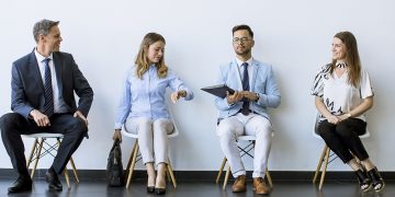 come vestirsi per un colloquio di lavoro